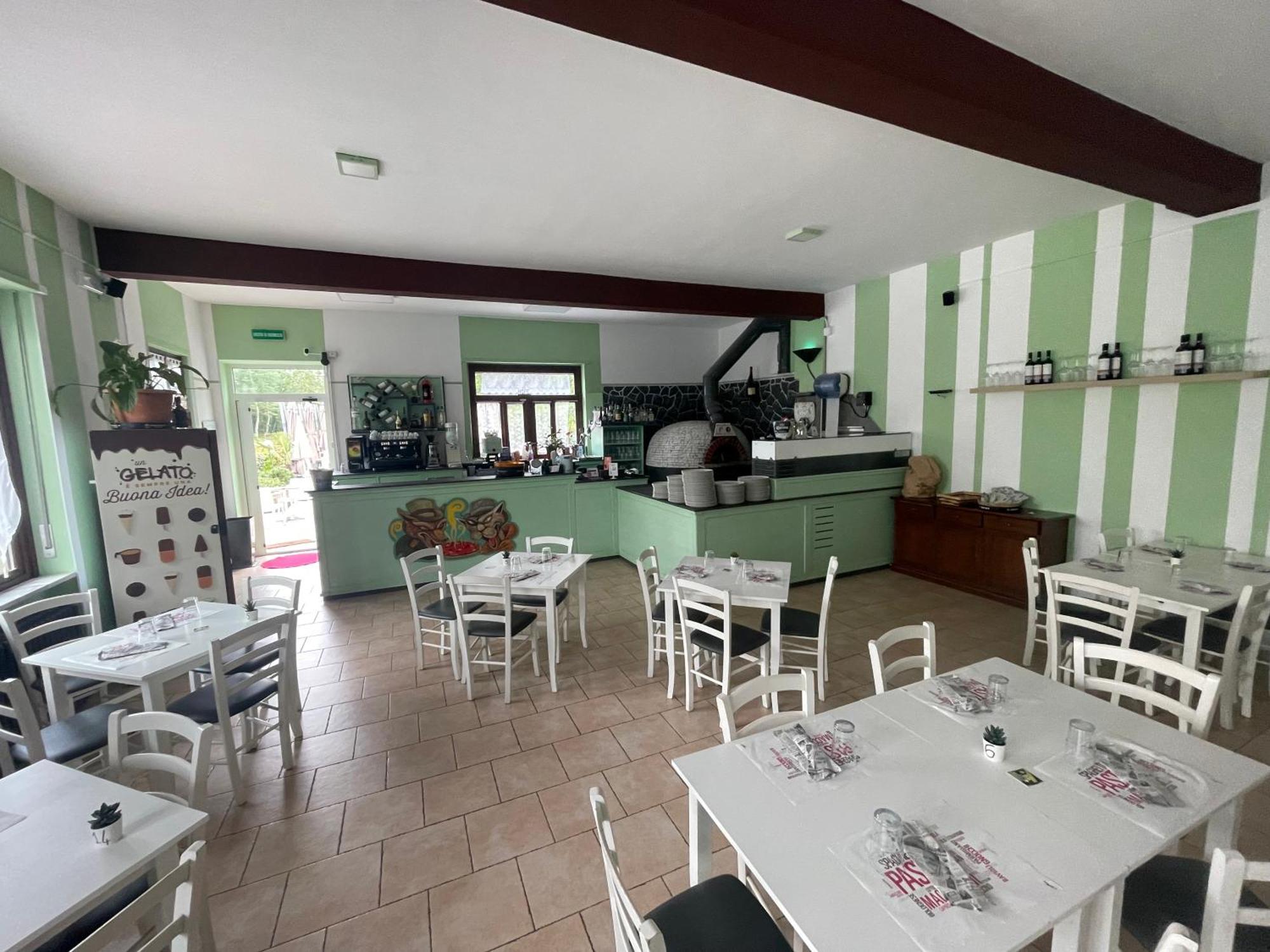 Il Gatto E La Volpe Hotel อาวิยานา ภายนอก รูปภาพ
